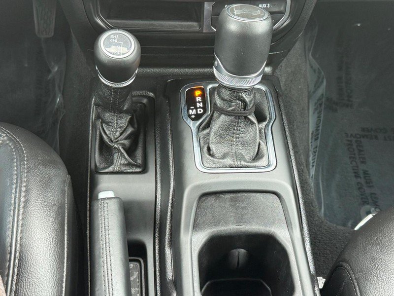 Used 2021 Jeep Wrangler Unlimited Sahara AWD/4WD image 24