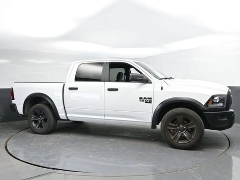 Used 2024 RAM 1500 Warlock AWD/4WD image 3
