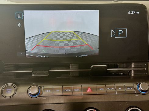 Used 2025 Hyundai Kona SE FWD image 25