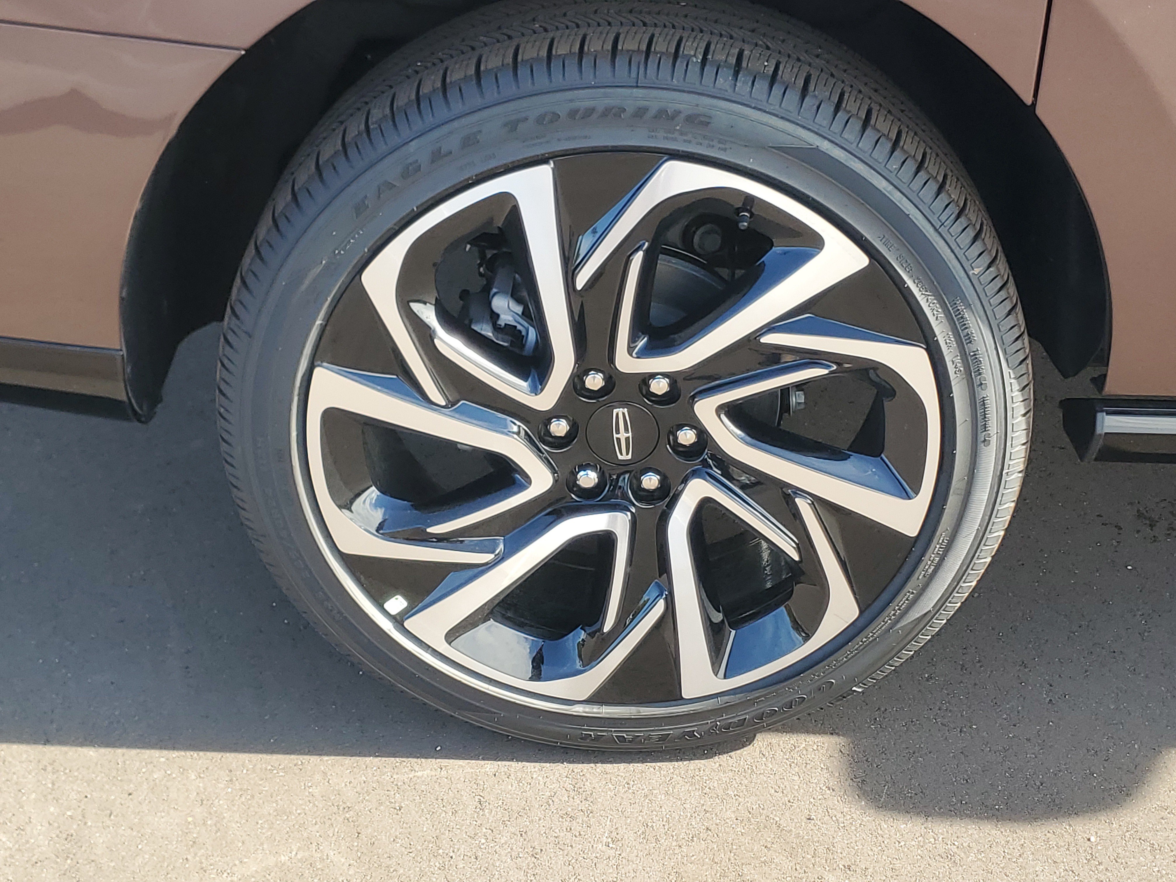 New 2027 Lincoln Navigator L Black Label AWD/4WD image 5