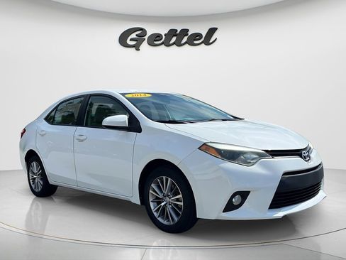 Used 2014 Toyota Corolla LE w/ Driver Convenience Package FWD image 3
