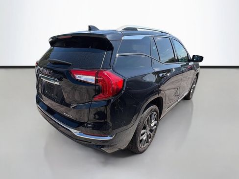 Used 2023 GMC Terrain Denali w/ Black Diamond Edition AWD/4WD image 8