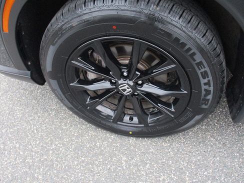 Certified 2024 Honda CR-V Sport image 9