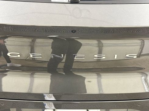 Certified 2025 Genesis GV80 2.5T Prestige image 22