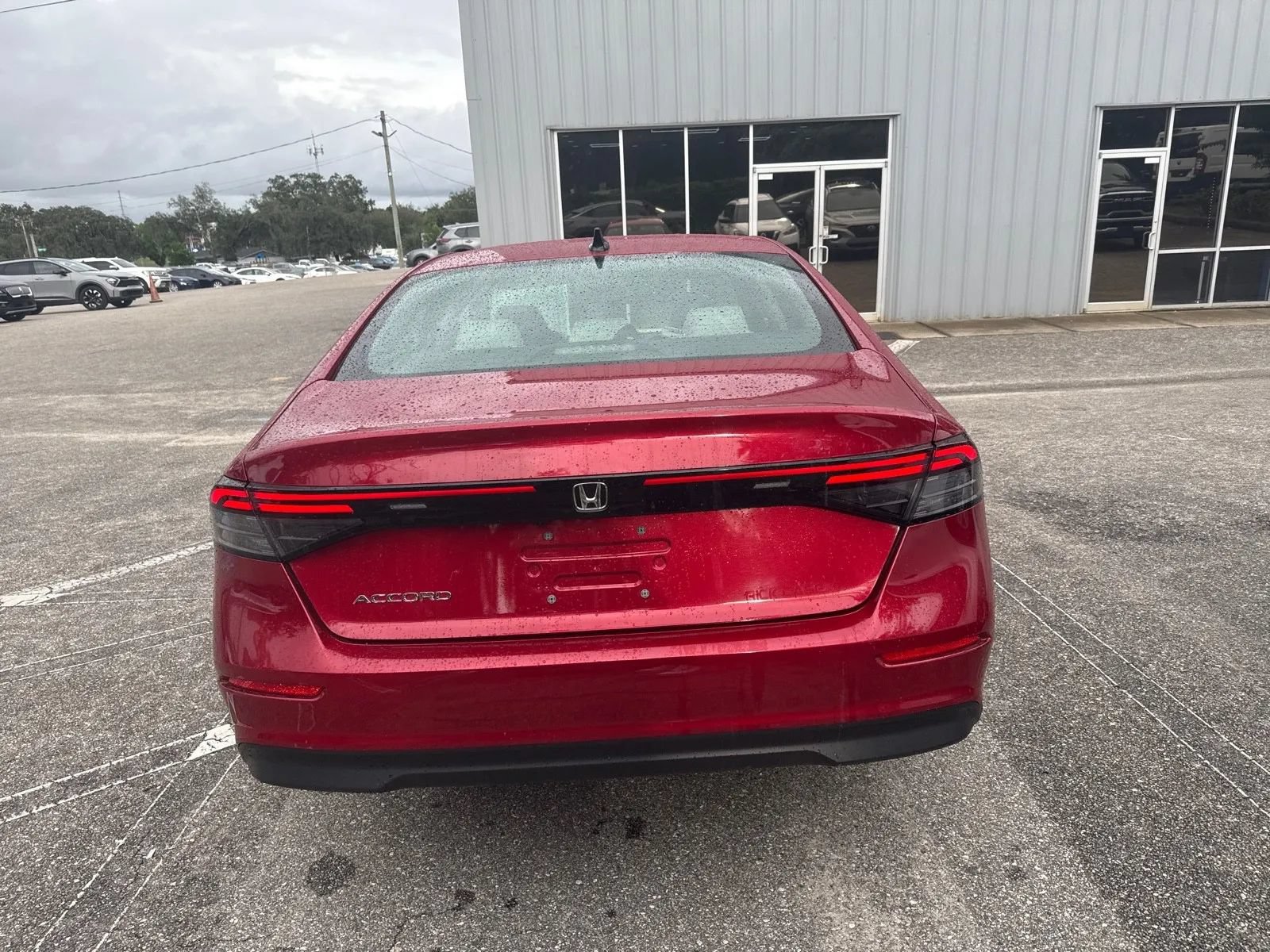 Used 2025 Honda Accord SE image 10