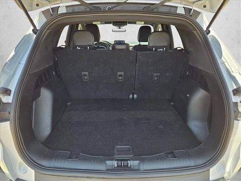 Used 2025 Ford Escape ST-Line AWD/4WD image 6