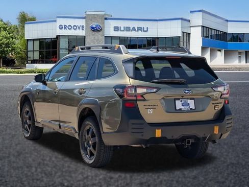 Used 2025 Subaru Outback Wilderness AWD/4WD image 3