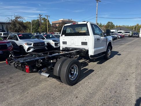 New 2026 Ford F350 XL w/ XL Chrome Package image 5