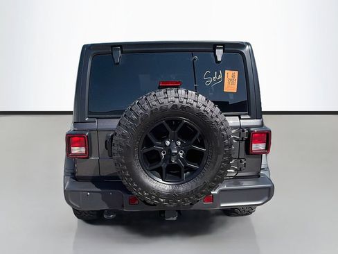 Used 2024 Jeep Wrangler Unlimited Sport AWD/4WD image 7