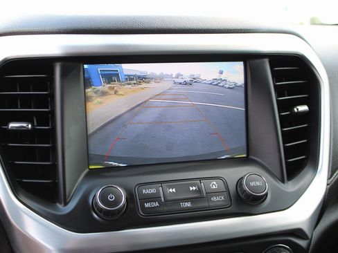 Used 2019 GMC Acadia SLT image 28