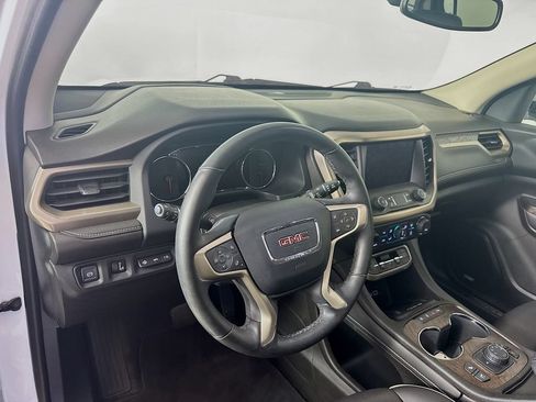 Used 2023 GMC Acadia Denali w/ Trailering Package AWD/4WD image 10