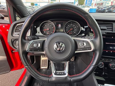 Used 2021 Volkswagen GTI SE FWD image 23