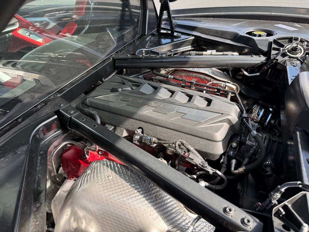 Used 2023 Chevrolet Corvette Stingray Preferred Cpe w/ Battery Protection Package RWD image 8