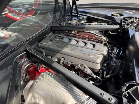 Used 2023 Chevrolet Corvette Stingray Preferred Cpe w/ Battery Protection Package RWD image 8