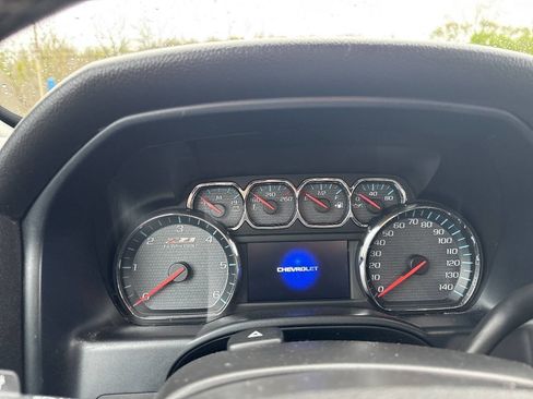 Used 2018 Chevrolet Silverado 1500 LT w/ All Star Edition AWD/4WD image 30