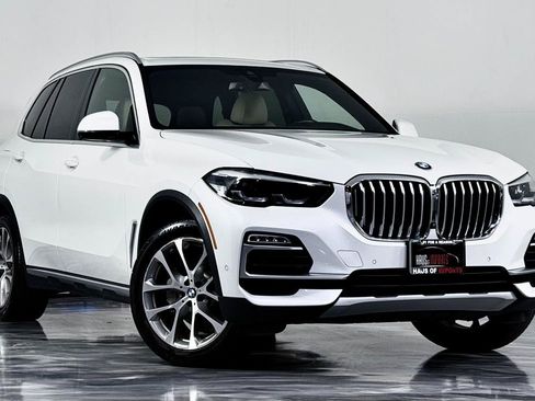 Used 2021 BMW X5 xDrive40i w/ Premium Package AWD/4WD image 3