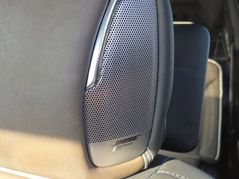 Used 2025 GMC Yukon XL Denali Ultimate image 14