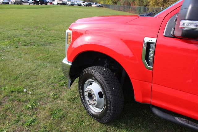 Used 2018 Ford F350 XL w/ Power Equipment Group AWD/4WD image 14