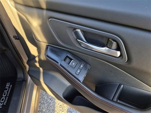Certified 2025 Nissan Rogue SV w/ Rock Creek Premium Package image 17