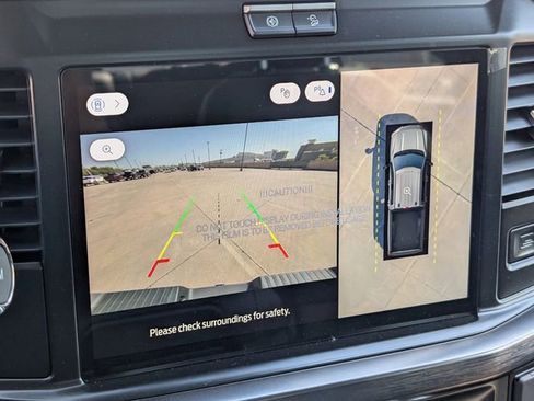 New 2026 Ford F250 Lariat w/ Black Appearance Package image 46