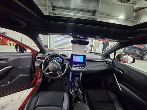 Certified 2023 Toyota Corolla Cross XSE w/ Convenience Package image 15