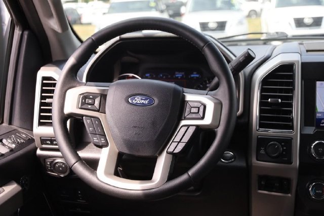 Used 2021 Ford F250 Lariat w/ Lariat Ultimate Package AWD/4WD image 25