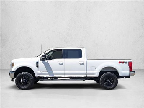 Used 2019 Ford F250 Lariat w/ Lariat Value Package AWD/4WD image 8