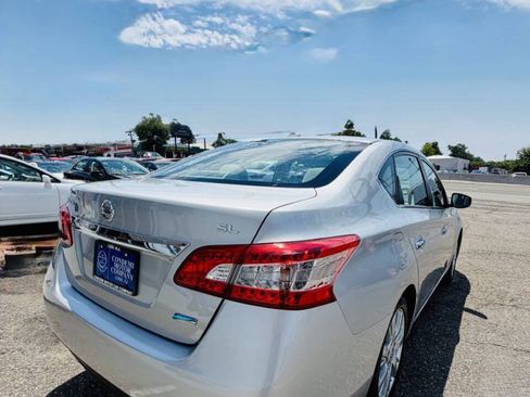 Used 2013 Nissan Sentra SL w/ Navigation Pkg FWD image 10