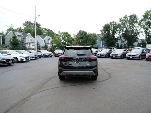 Used 2023 Nissan Rogue S AWD/4WD image 4