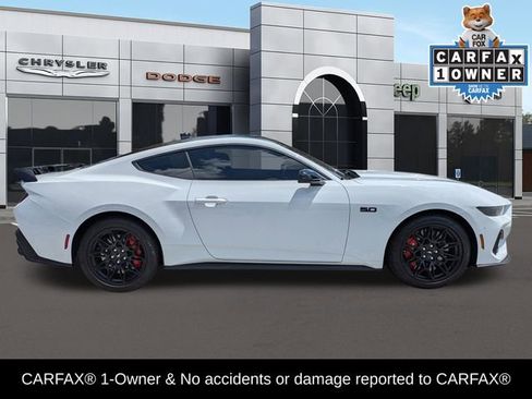 Used 2025 Ford Mustang GT Premium w/ GT Performance Package RWD image 2