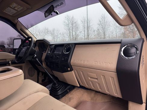 Used 2009 Ford F350 XLT image 19