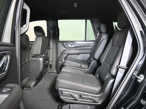 Used 2024 Chevrolet Tahoe RST w/ Luxury Package AWD/4WD image 19