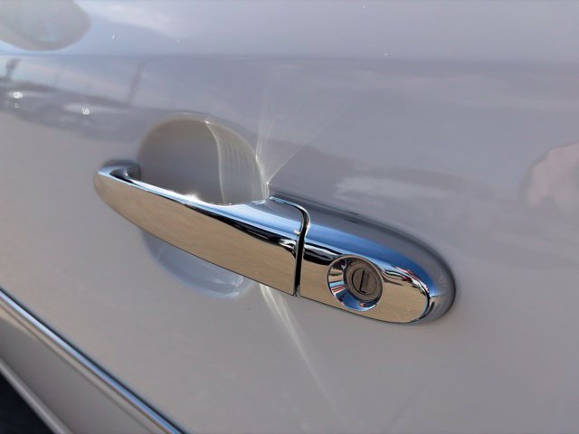 Used 2010 Buick Lucerne CXL w/ Driver Confidence Package FWD image 55