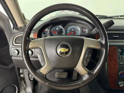 Used 2011 Chevrolet Tahoe LT image 13