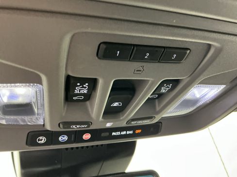 Used 2024 Chevrolet Silverado 2500 LTZ w/ LTZ Convenience Package image 29