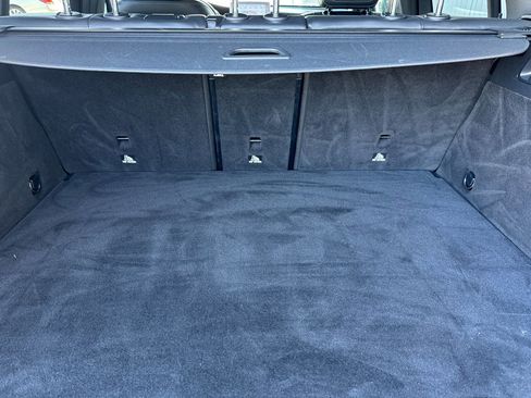 Used 2019 Mercedes-Benz GLC 350e 4MATIC image 34