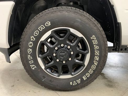 Used 2026 RAM 2500 Laramie AWD/4WD image 19