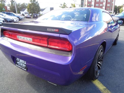 Used 2013 Dodge Challenger SRT8 Core image 16