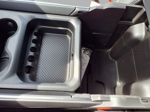 New 2026 RAM 1500 Express AWD/4WD image 11