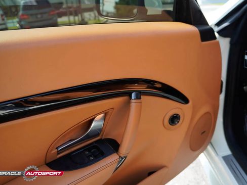 Used 2017 Maserati GranTurismo Sport RWD image 16