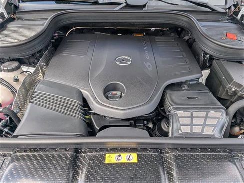 New 2026 Mercedes-Benz GLE 450 4MATIC image 16