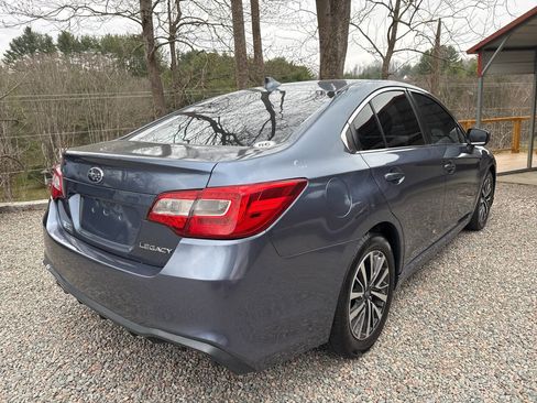 Used 2018 Subaru Legacy 2.5i Premium AWD/4WD image 3