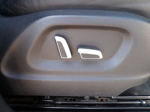 Used 2015 Audi Q5 2.0T Premium Plus w/ Technology Package image 15