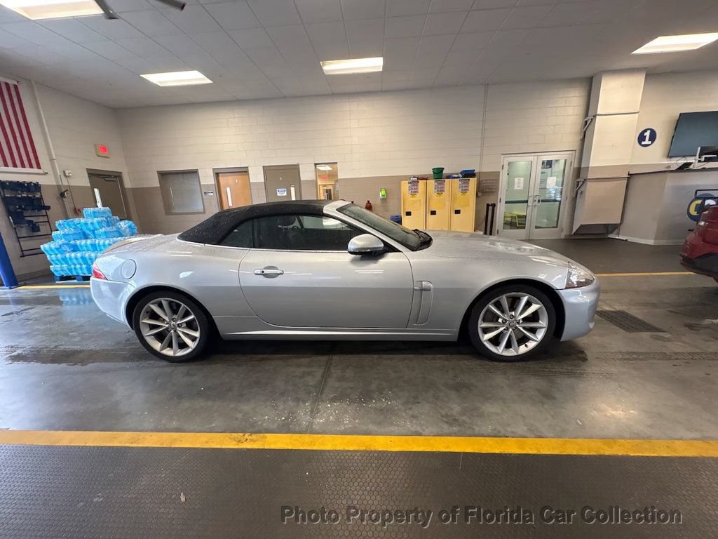 Used 2011 Jaguar XKR R RWD image 8