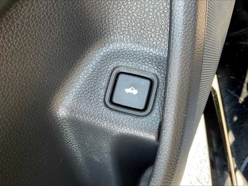 Used 2022 Honda Accord Sport image 13
