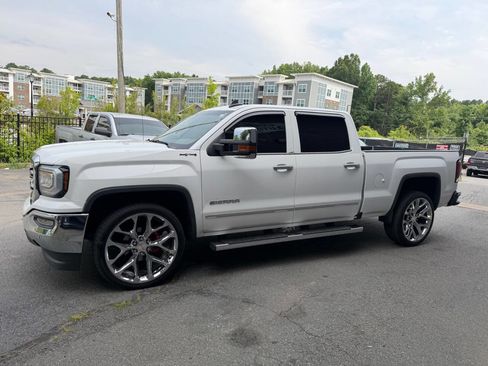 Used 2017 GMC Sierra 1500 SLT w/ SLT Premium Package AWD/4WD image 4
