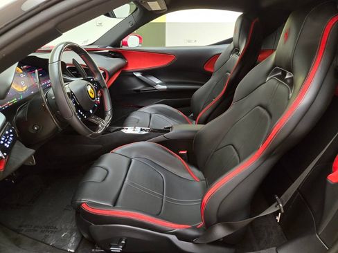 Used 2023 Ferrari SF90 Stradale AWD/4WD image 18