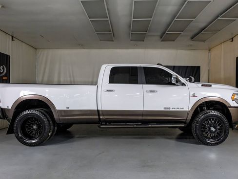 Used 2021 RAM 3500 Limited image 6