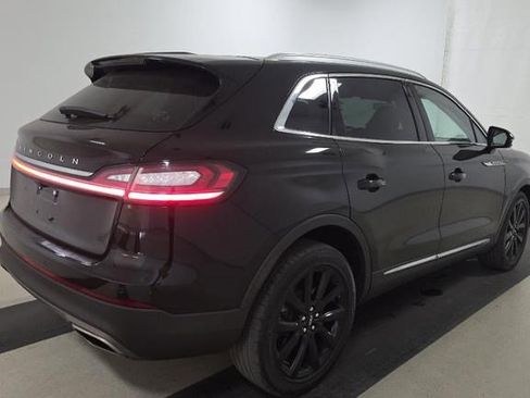 Used 2023 Lincoln Nautilus Reserve w/ Monochromatic Package AWD/4WD image 4