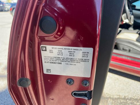 Used 2010 Chevrolet Camaro SS image 26